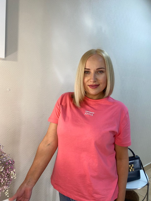 Елена Захарова